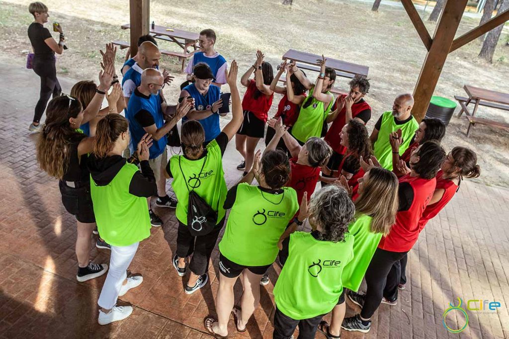 Team Building para el entrenamiento en habilidades y competencias directivas