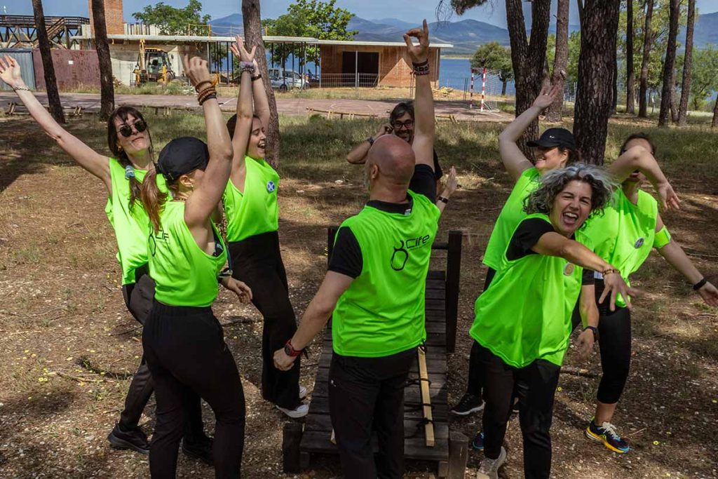 LÍDERES EN PROGRAMAS TEAM BUILDING para la transformación de equipos